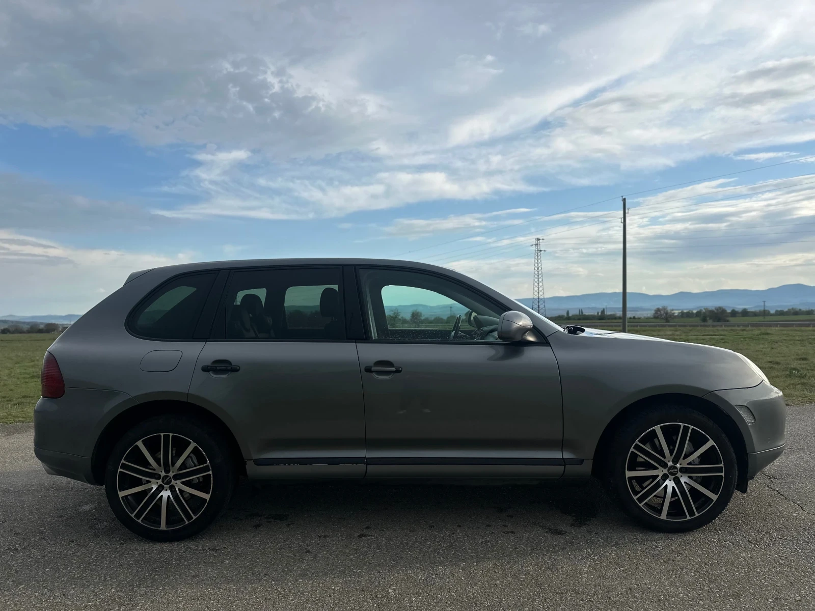 Porsche Cayenne 4.5S LPG - изображение 7