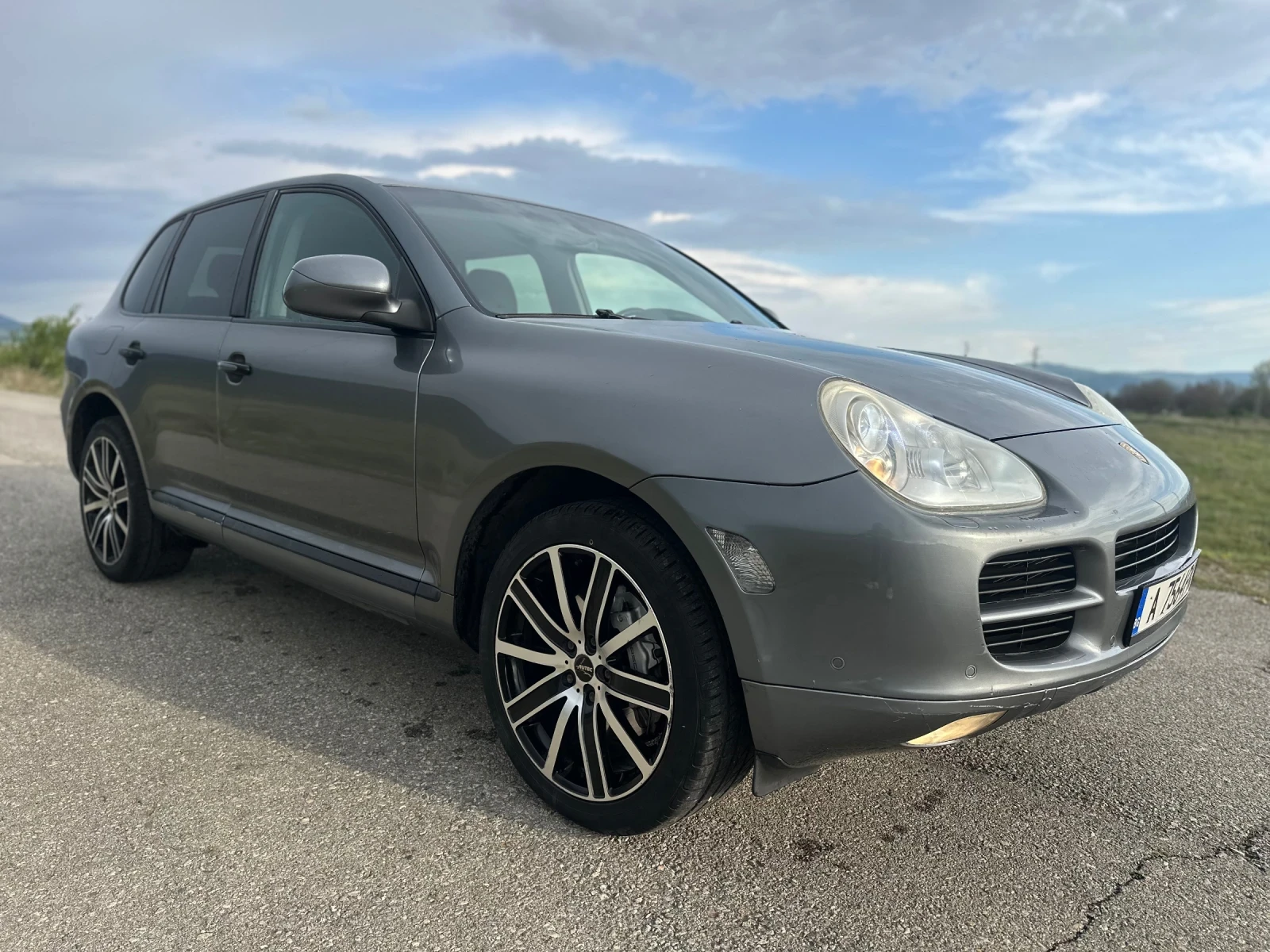 Porsche Cayenne 4.5S LPG - изображение 2
