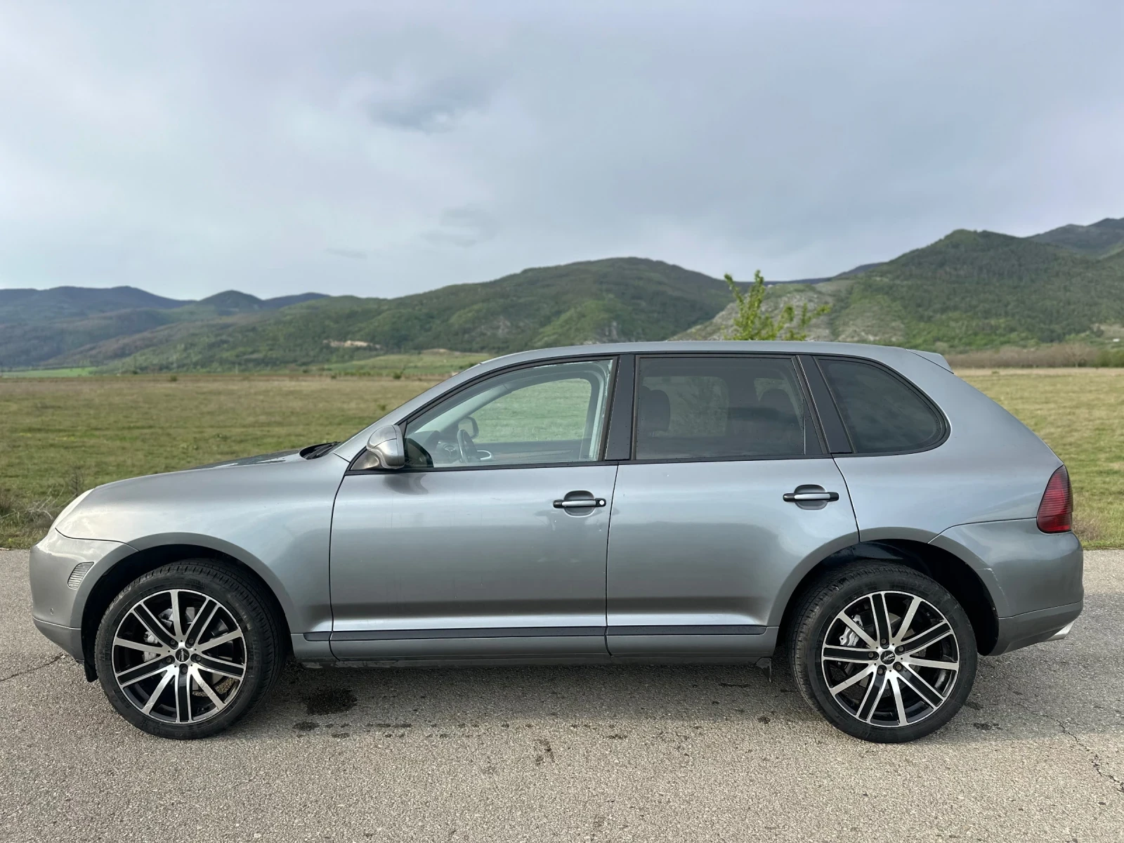 Porsche Cayenne 4.5S LPG - изображение 4