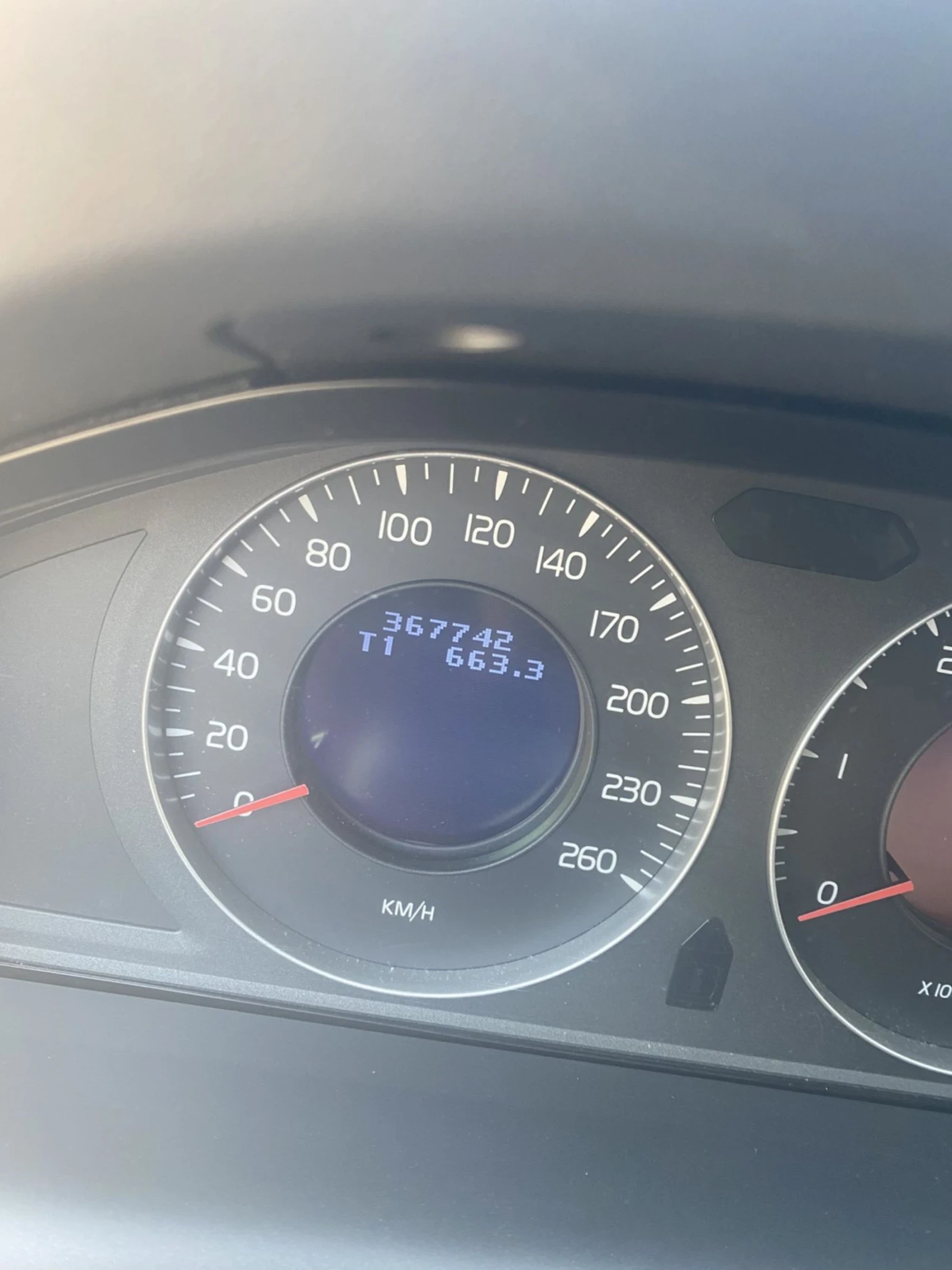 Volvo XC60 2.4D автоматик нави | Mobile.bg — изображение 13