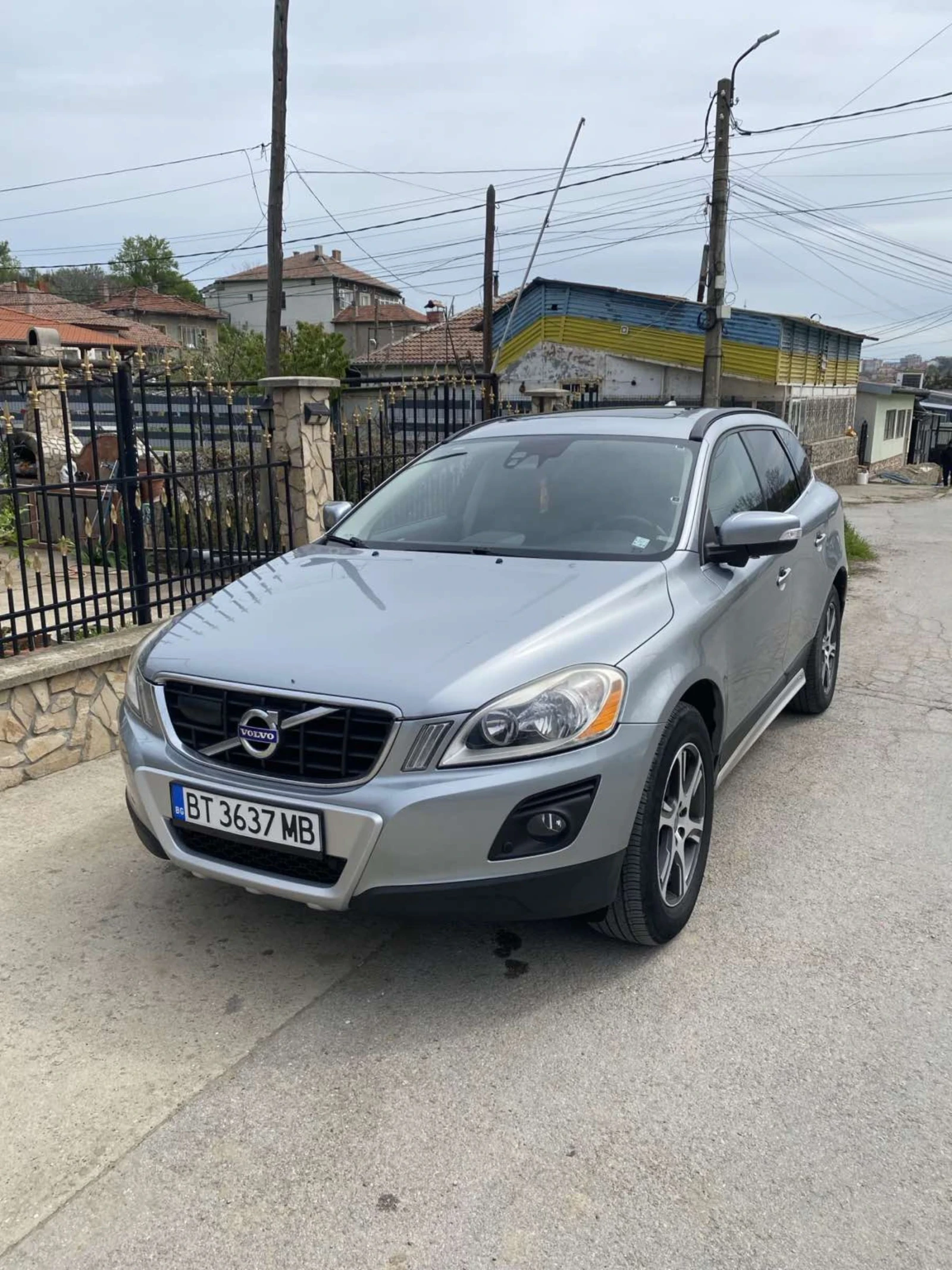 Volvo XC60 2.4D автоматик нави | Mobile.bg — изображение 1