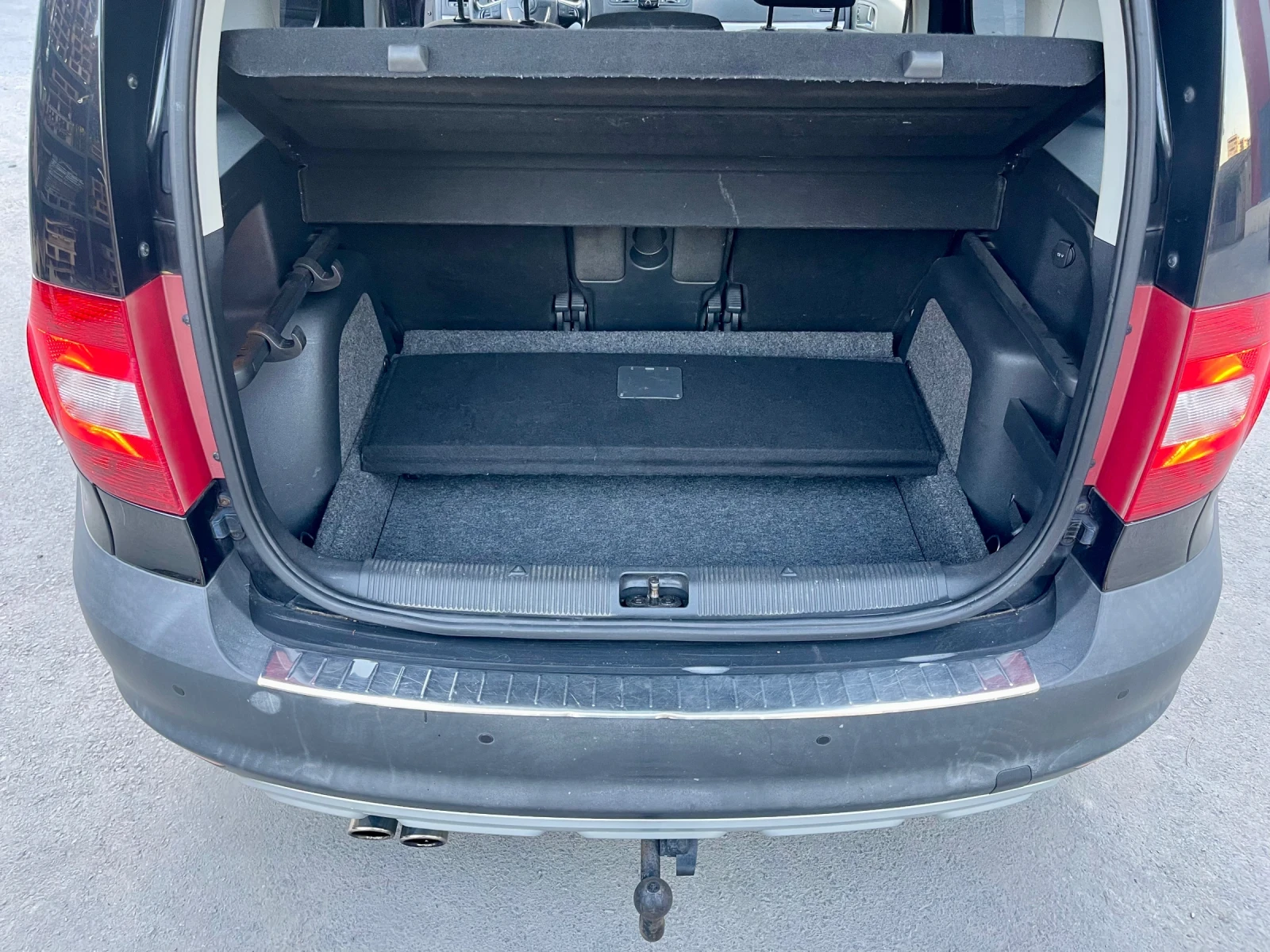 Skoda Yeti 1.2 TSI-DSG-NAVI-Бартер - изображение 10