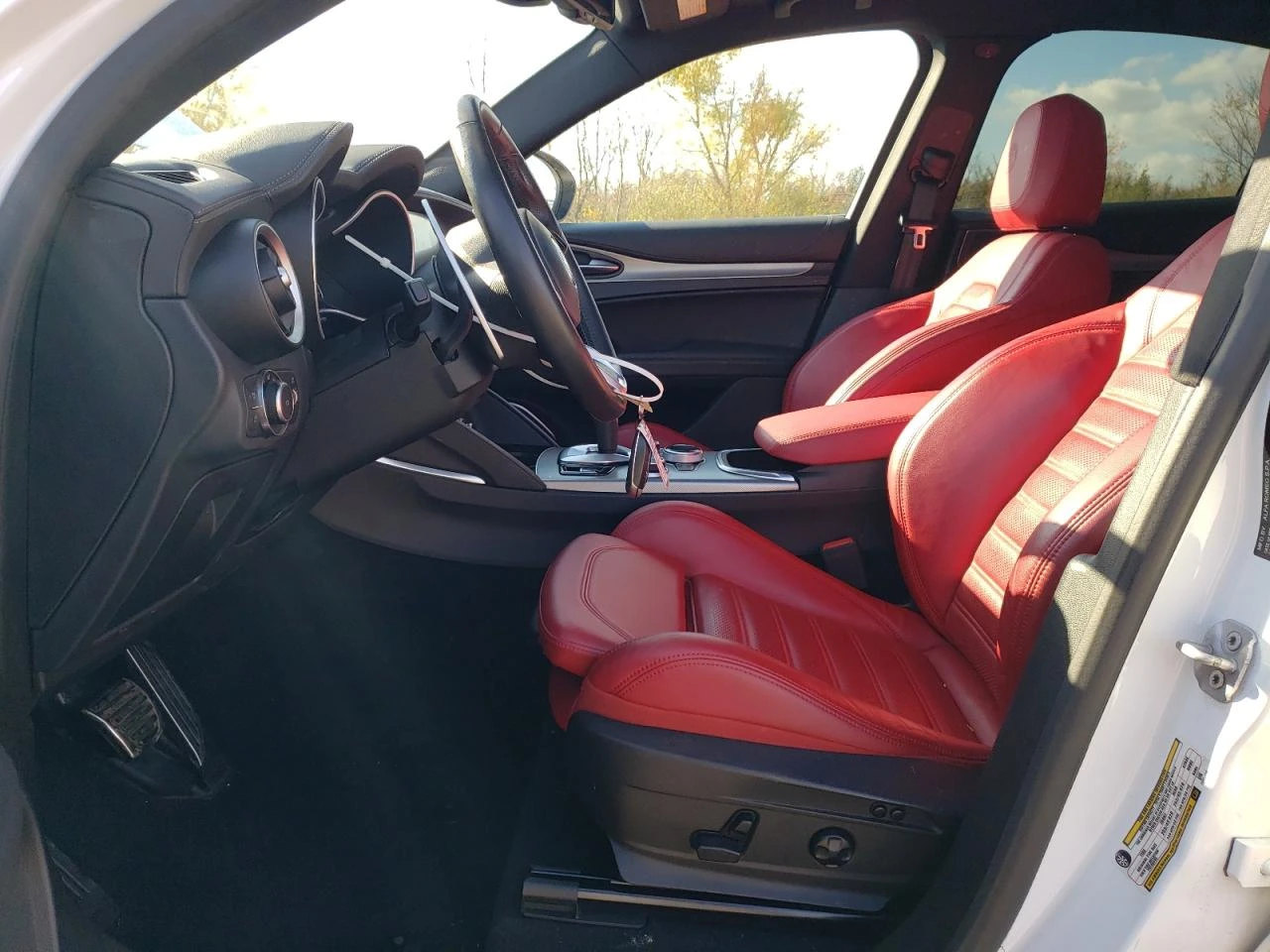 Alfa Romeo Stelvio RWD 280кс * Възможност за Лизинг*  - изображение 7