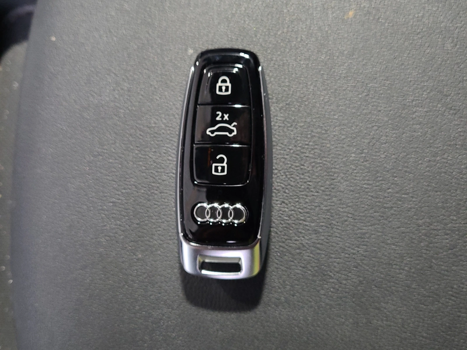 Audi Q7 * * CARFAX * * ���� ������ * *  | Mobile.bg � ����������� 14