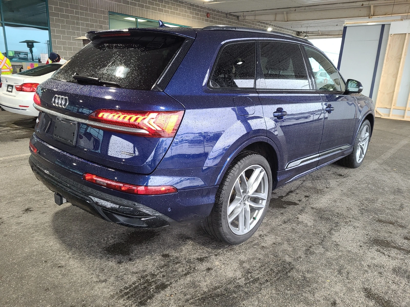Audi Q7 * * CARFAX * * ���� ������ * *  | Mobile.bg � ����������� 6