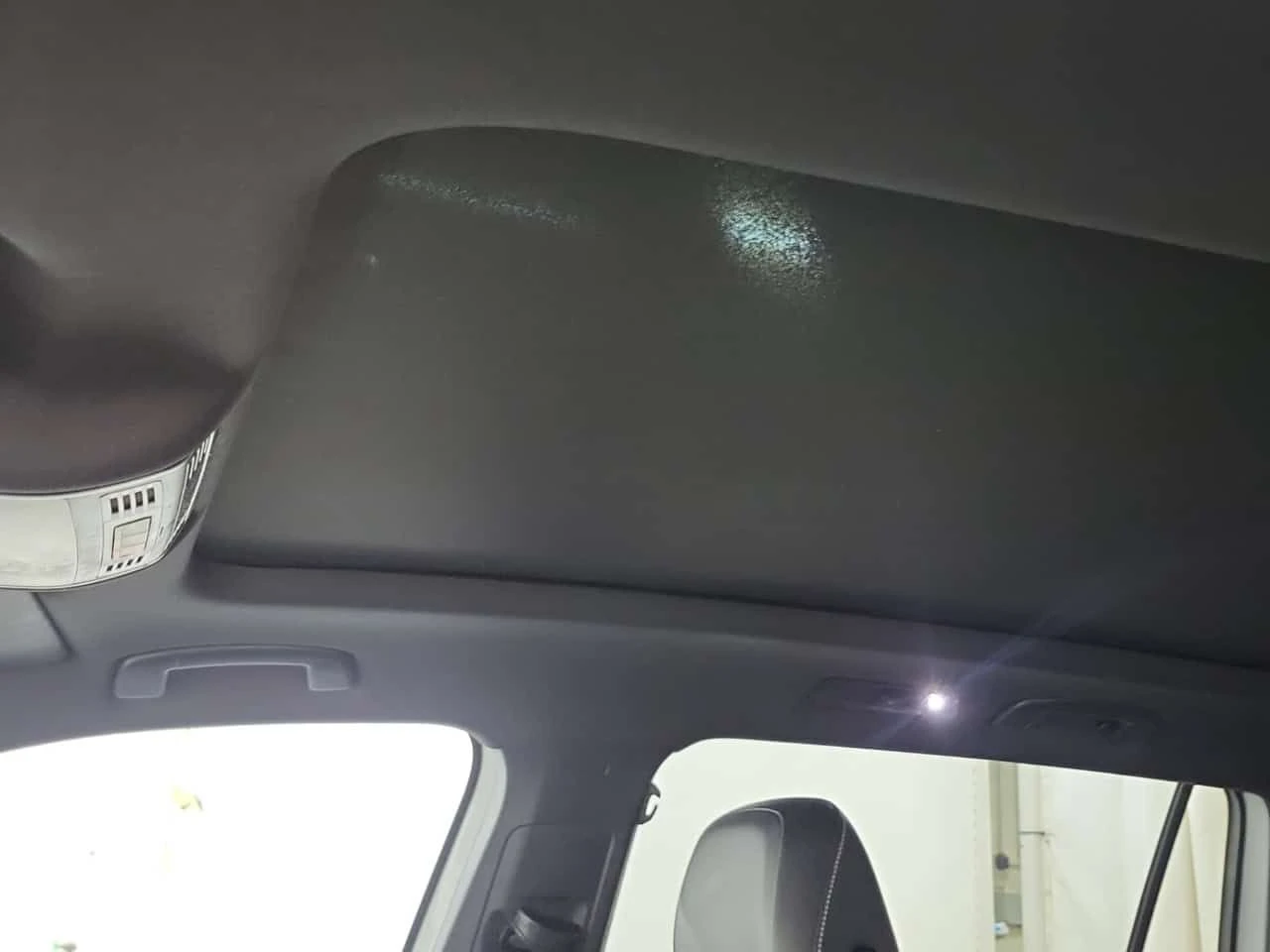 VW Tiguan * Comfortline R Line Black Edition * , снимка 10 - Автомобили и джипове - 54219417