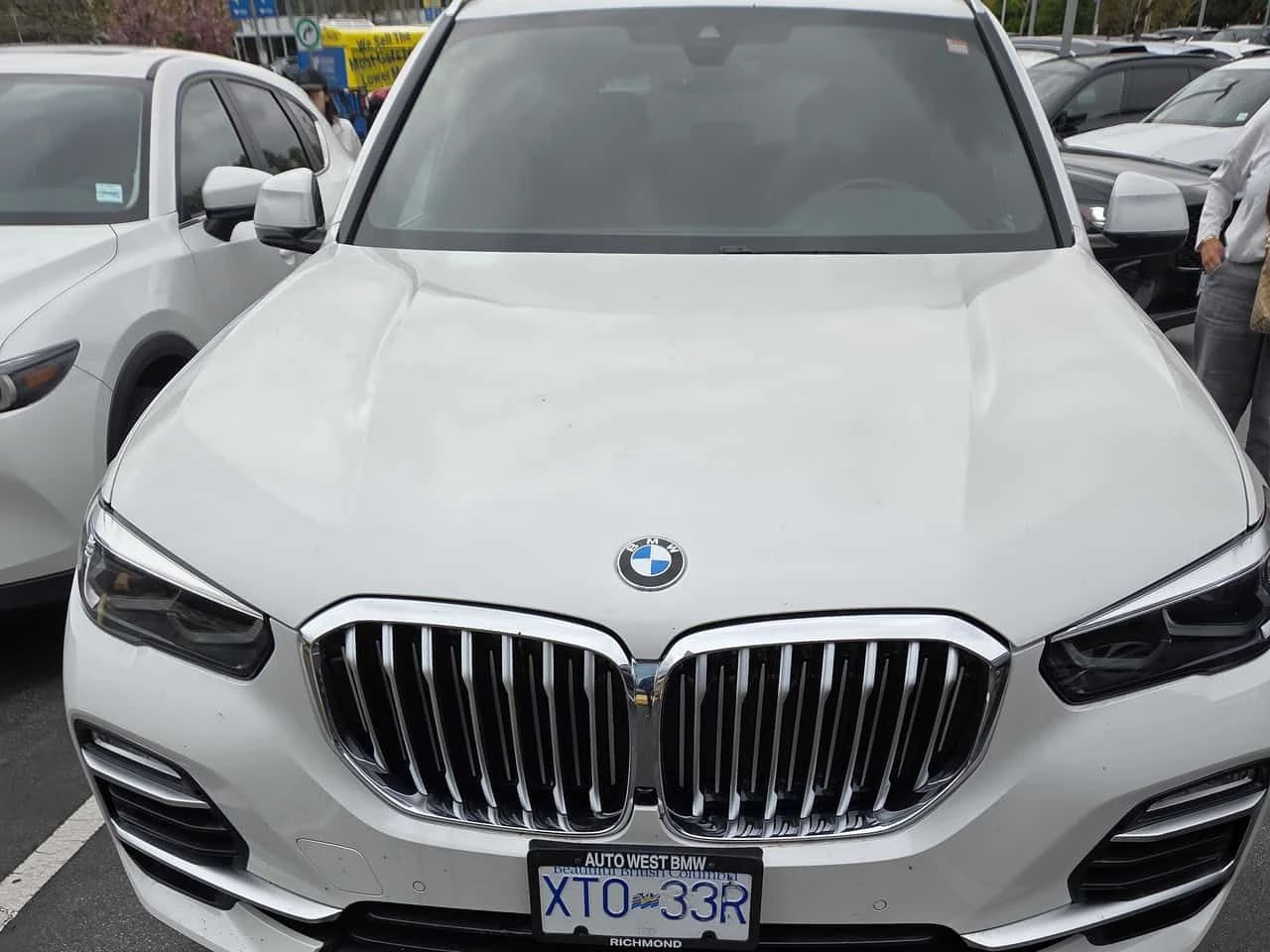 BMW X5 xDrive40i/360 КАМЕРИ/ПАНОРАМА/ОТ ПРЕДСТАВИТЕЛСТВО, снимка 2 - Автомобили и джипове - 54359267