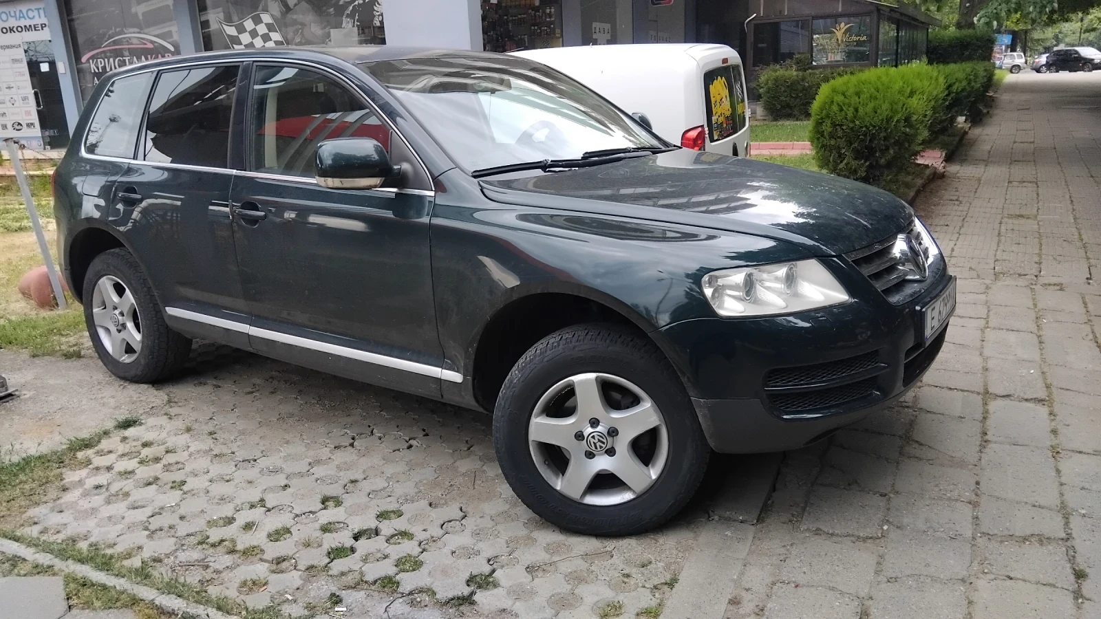 VW Touareg, снимка 8 - Автомобили и джипове - 54589857