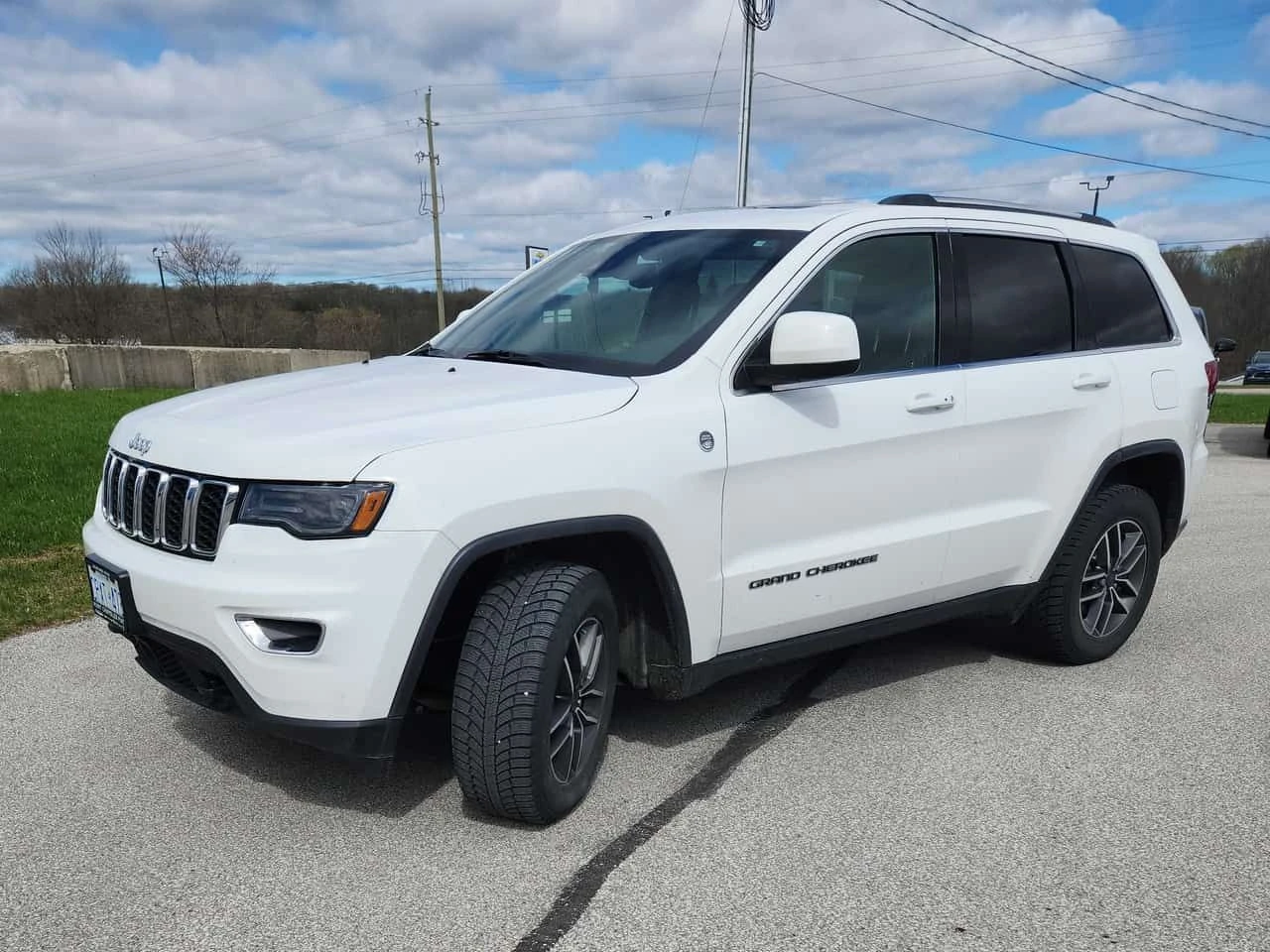 Jeep Grand cherokee * North * CARFAX * 2 КЛЮЧА * ПОДГРЕВИ * ПАНО * , снимка 11 - Автомобили и джипове - 54794489