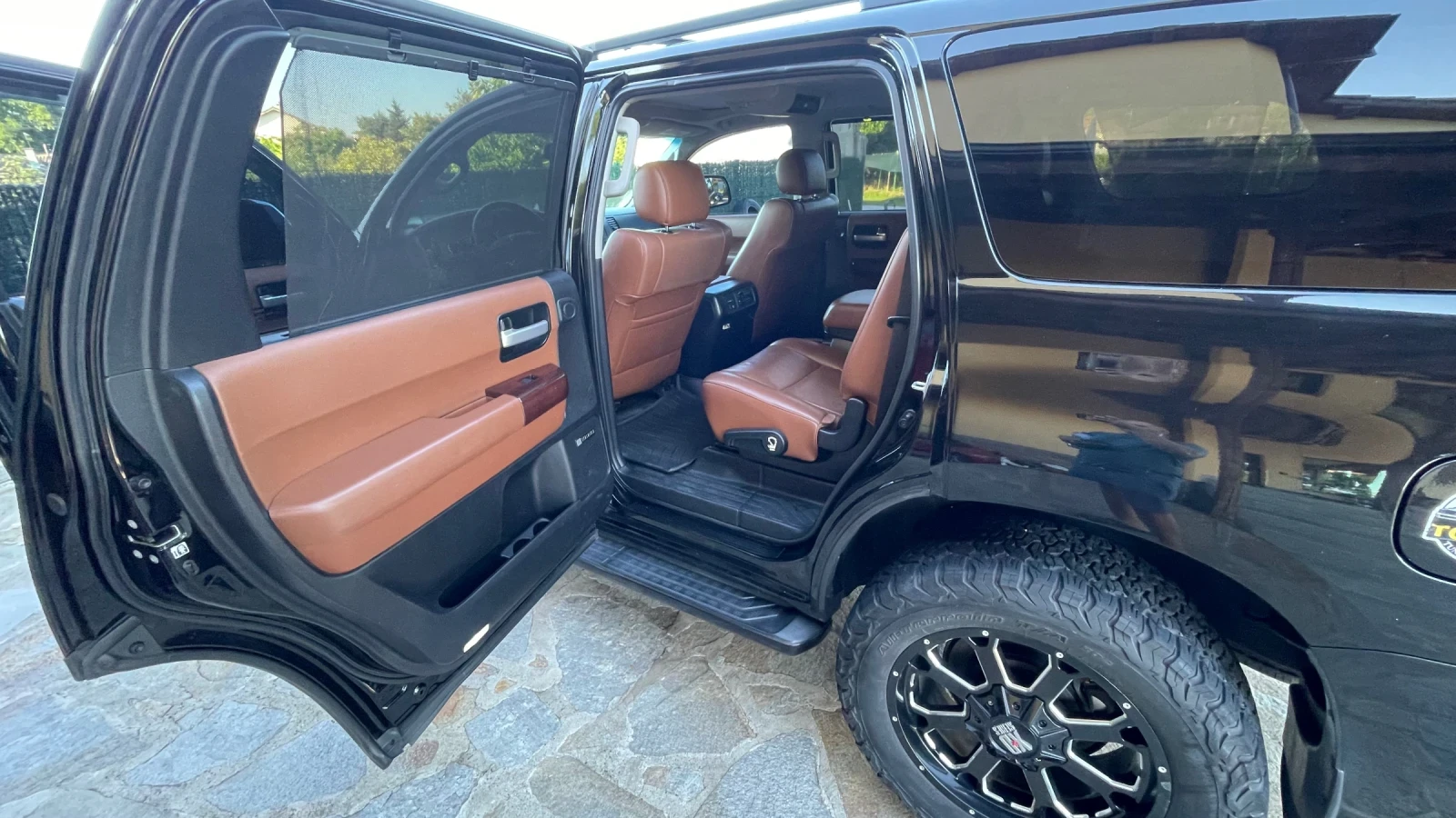 Toyota Sequoia Platinum 5.7 V8 | Mobile.bg � ����������� 14