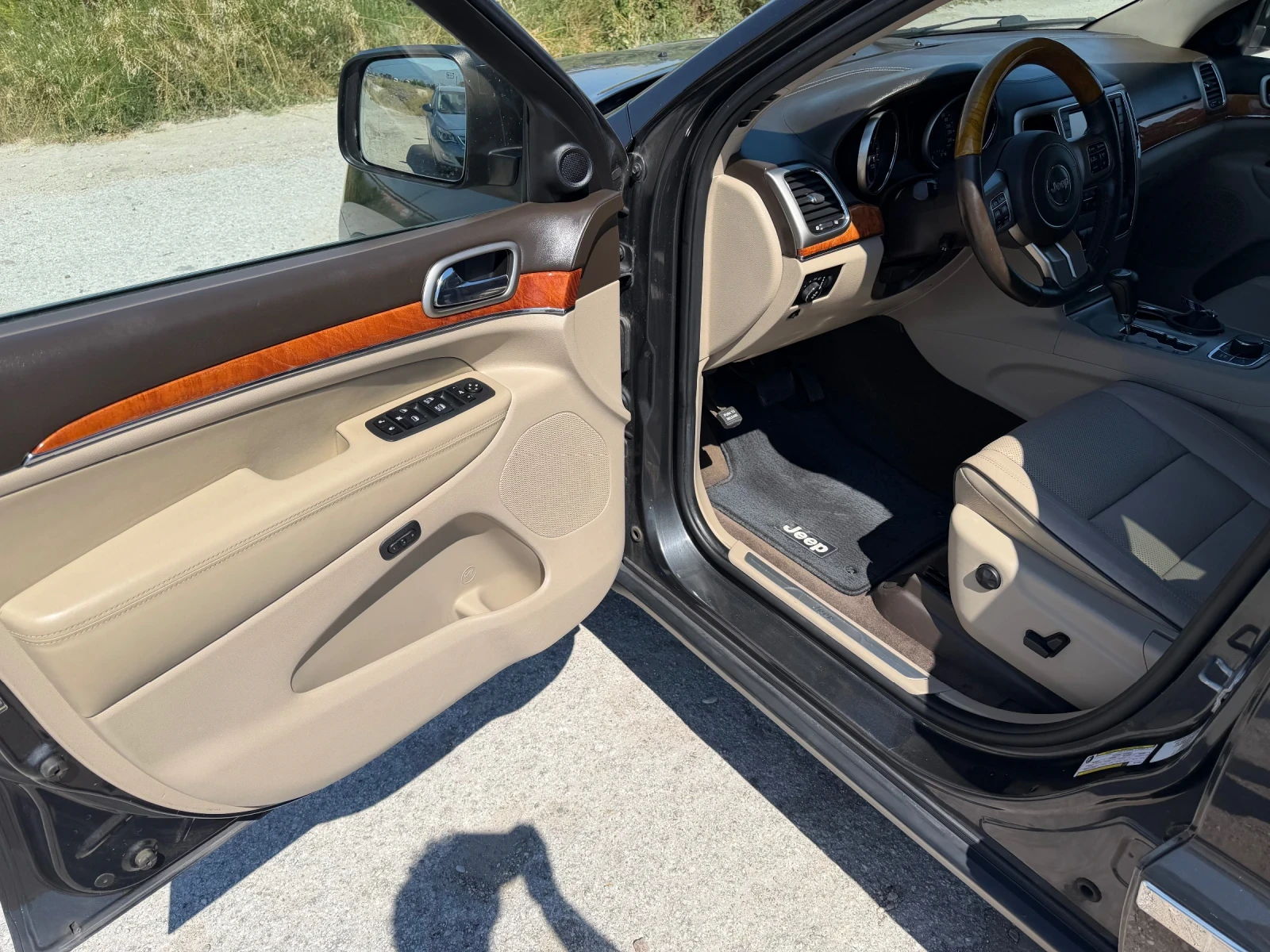 Jeep Grand cherokee 3.0CRDI * Overland* FULL* ����* �����*  | Mobile.bg � ����������� 9