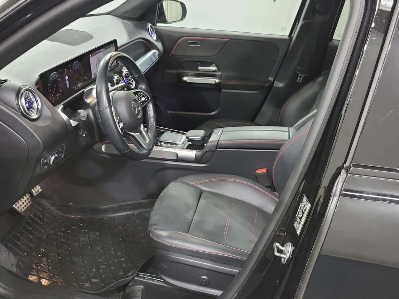 Mercedes-Benz GLB 250 * AMG Line * CARFAX * ���� ���������� * �� Mercede | Mobile.bg � ����������� 9