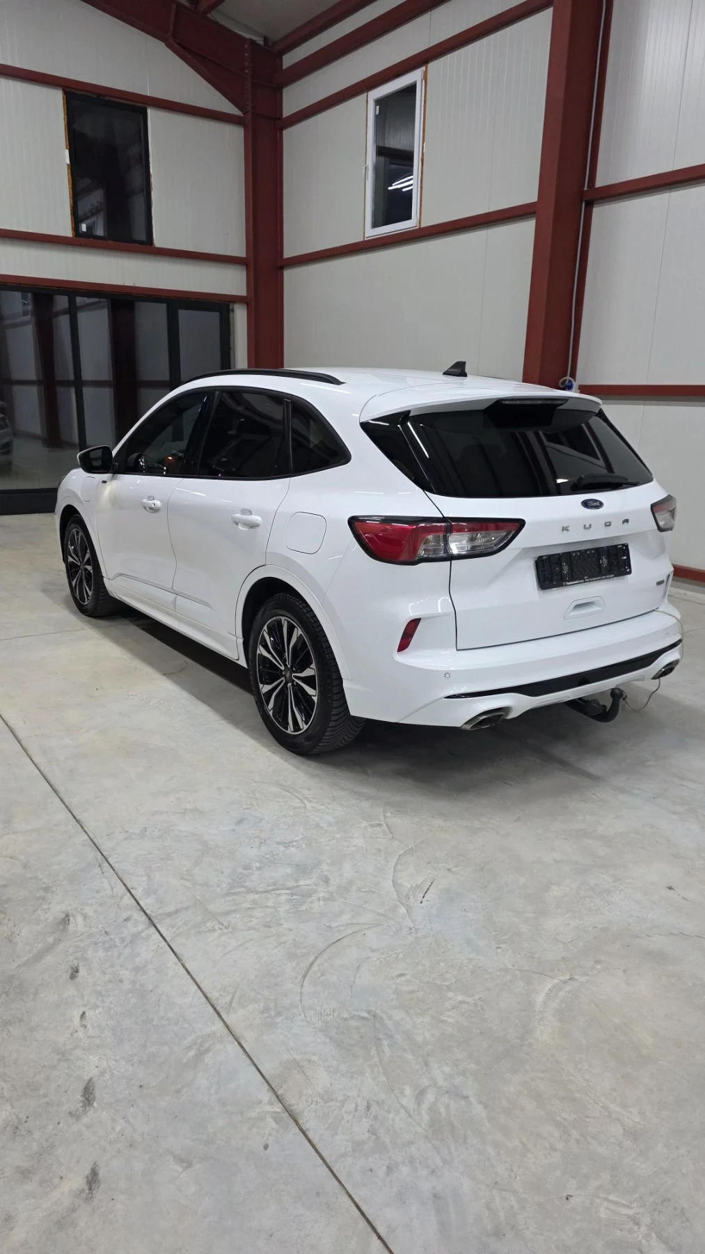 Ford Kuga 2.5, снимка 3 - Автомобили и джипове - 55754127