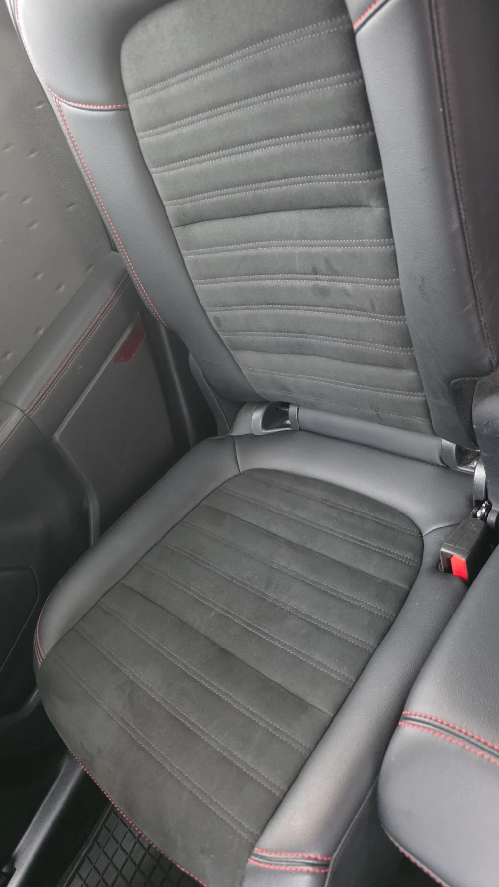 Ford Kuga 2.5, снимка 11 - Автомобили и джипове - 55754127