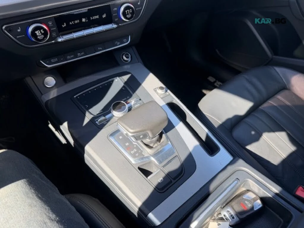 Audi Q5 * Panorama *  AвтоКредит * (ЦЕНА ДО БГ), снимка 16 - Автомобили и джипове - 55792697