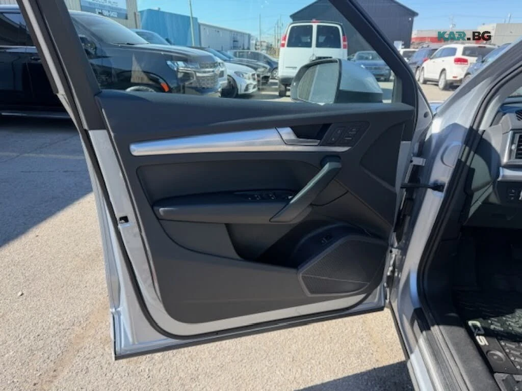 Audi Q5 * Panorama *  AвтоКредит * (ЦЕНА ДО БГ), снимка 12 - Автомобили и джипове - 55792697