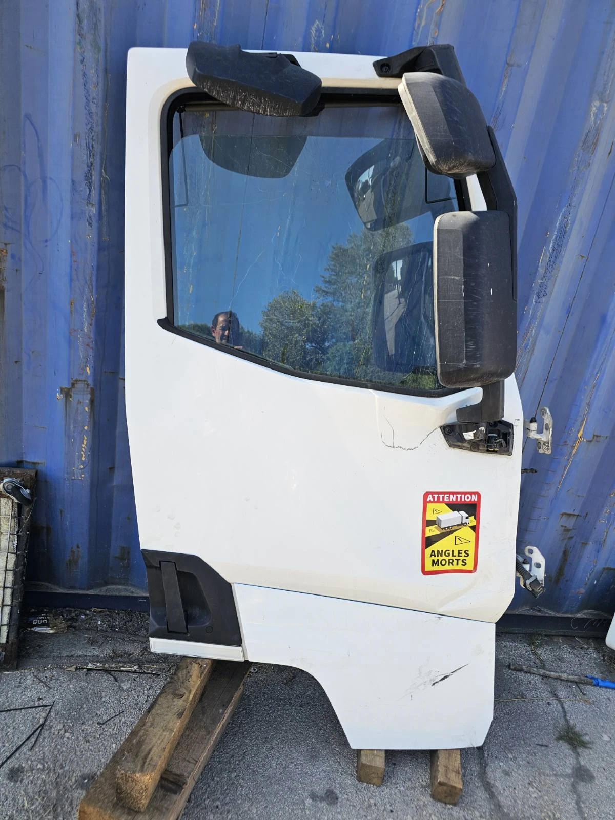 Renault T  - изображение 2
