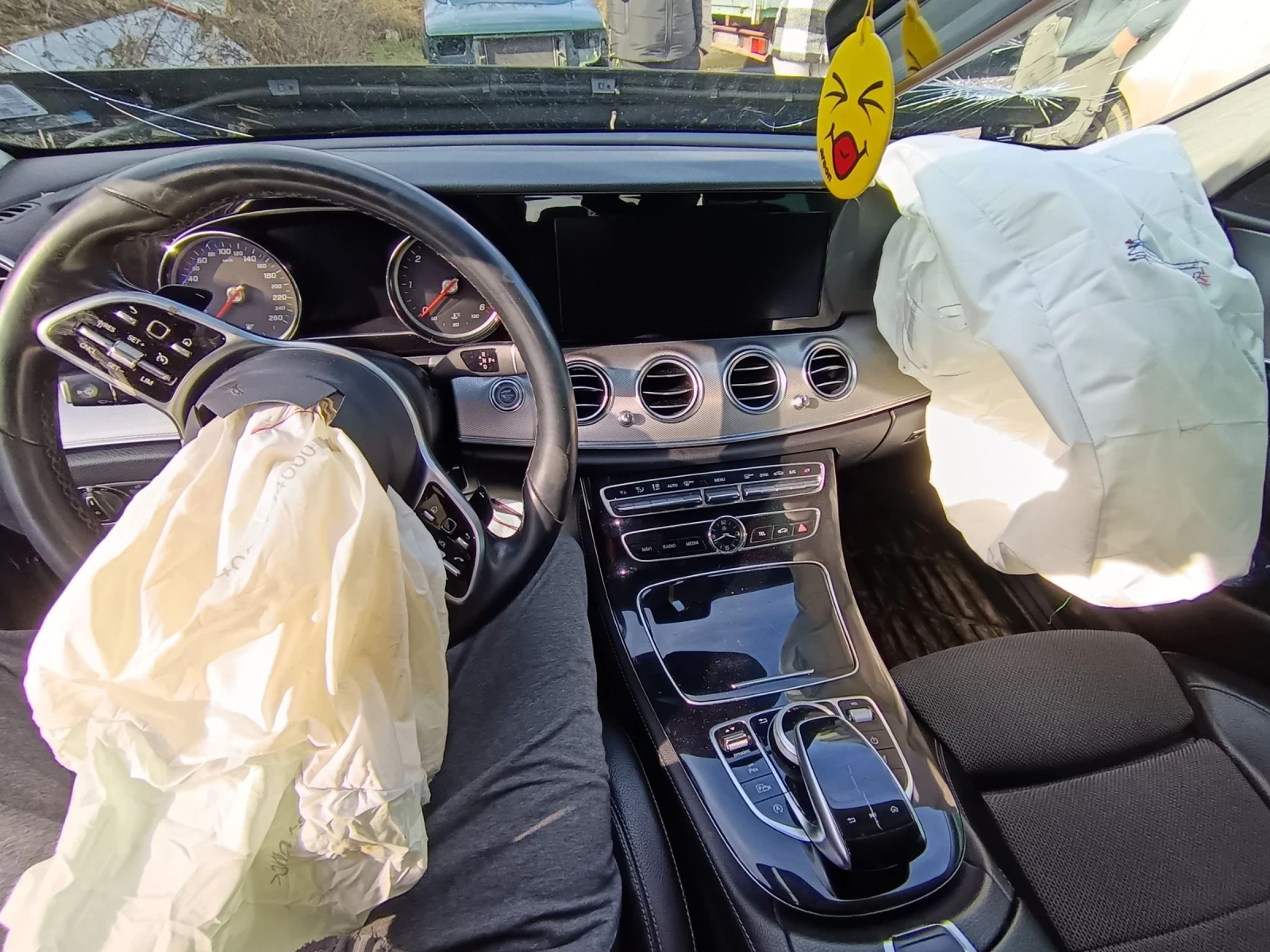 �������� �220 4-����� 194 ���� 2018�. | Mobile.bg � ����������� 2