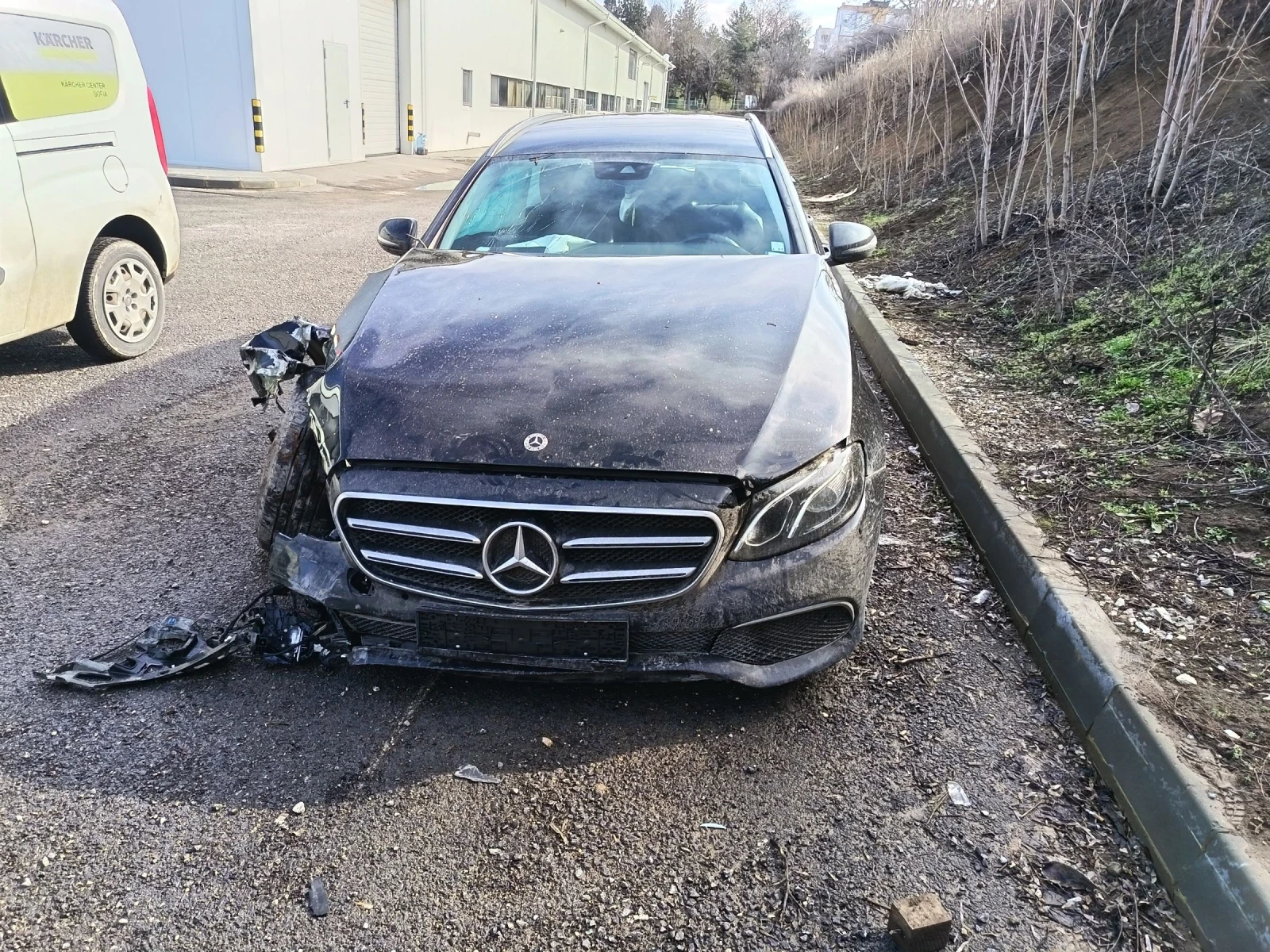 �������� �220 4-����� 194 ���� 2018�. | Mobile.bg � ����������� 9