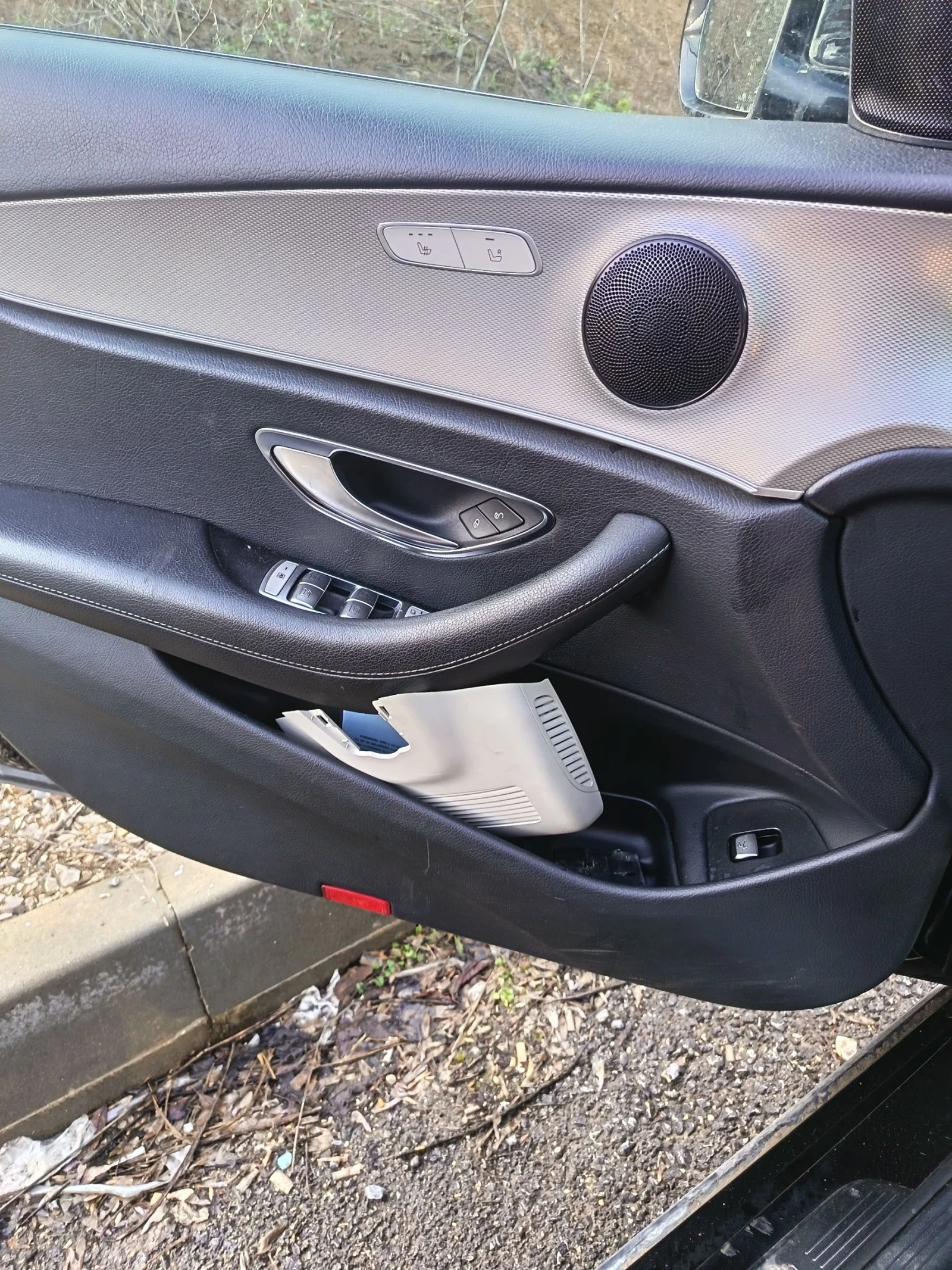 �������� �220 4-����� 194 ���� 2018�. | Mobile.bg � ����������� 5