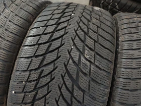 Гуми Зимни 235/40R18, снимка 2 - Гуми и джанти - 39745690