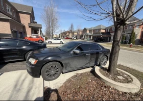 Chrysler 300c 5.7 HEMI * ПОДГРЕВ * ОБДУХ * ПАНОРАМА * CARFAX * , снимка 2