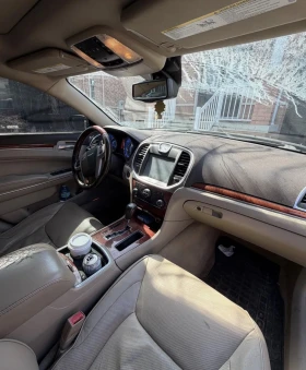 Chrysler 300c 5.7 HEMI * ПОДГРЕВ * ОБДУХ * ПАНОРАМА * CARFAX * , снимка 7
