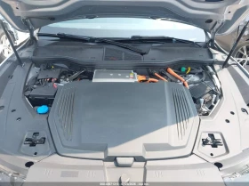 Audi E-Tron S Prestige Quattro, снимка 10