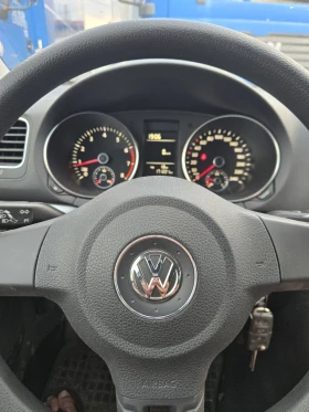 VW Golf 1.4 бензин на реални 171000км. - 7500 лв. - 76091672 8