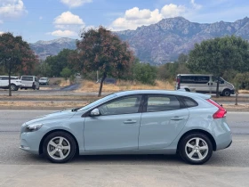 Обява за продажба на Volvo V40 D2 2.0d 120кс * NAVI* Автомат* ПЕРФЕКТЕН*  ~Цена по договаряне - изображение 1