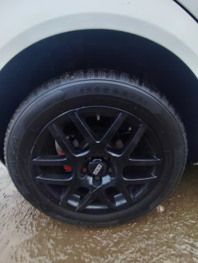 VW Golf - 2300 € / 4498.41 лв. - 43306172 7