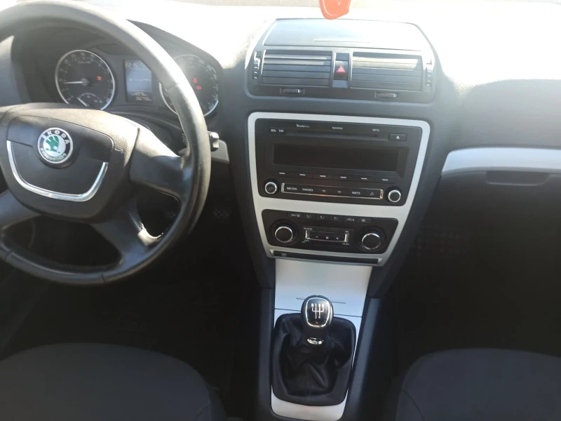 Skoda Octavia 1.9TDI, снимка 12 - Автомобили и джипове - 47724742