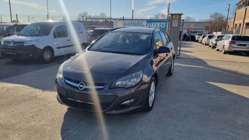 Opel Astra, снимка 1 - Автомобили и джипове - 48391473