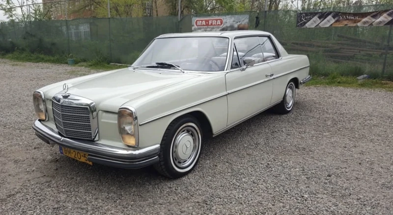 Mercedes-Benz 114 250CE, снимка 3 - Автомобили и джипове - 48457438