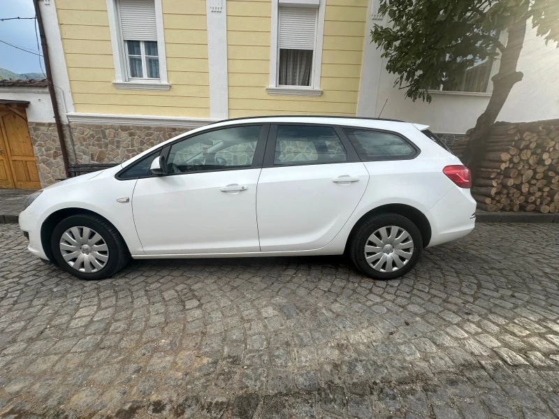 Opel Astra, снимка 5 - Автомобили и джипове - 48523841