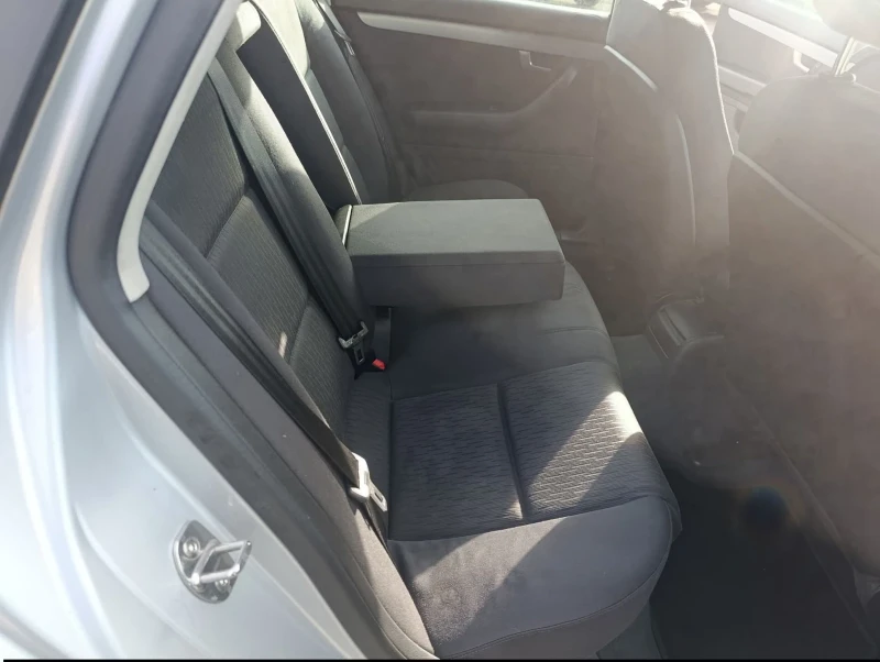 Audi A4, снимка 9 - Автомобили и джипове - 52859570
