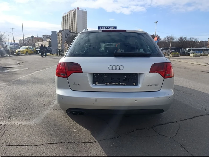 Audi A4, снимка 6 - Автомобили и джипове - 52859570