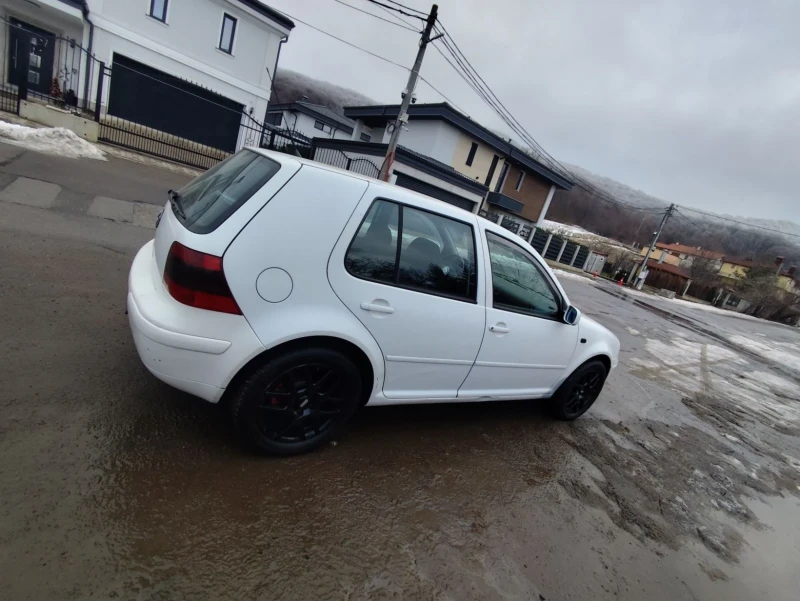 VW Golf, снимка 6 - Автомобили и джипове - 53164756