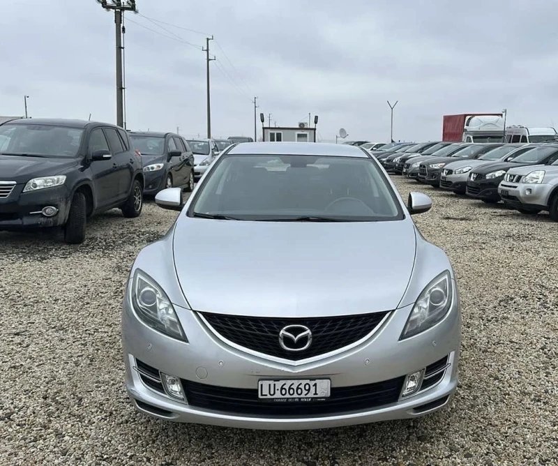 Mazda 6 2.0i 16V, снимка 3 - Автомобили и джипове - 53431358
