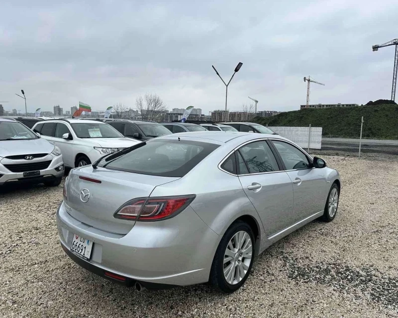 Mazda 6 2.0i 16V, снимка 5 - Автомобили и джипове - 53431358