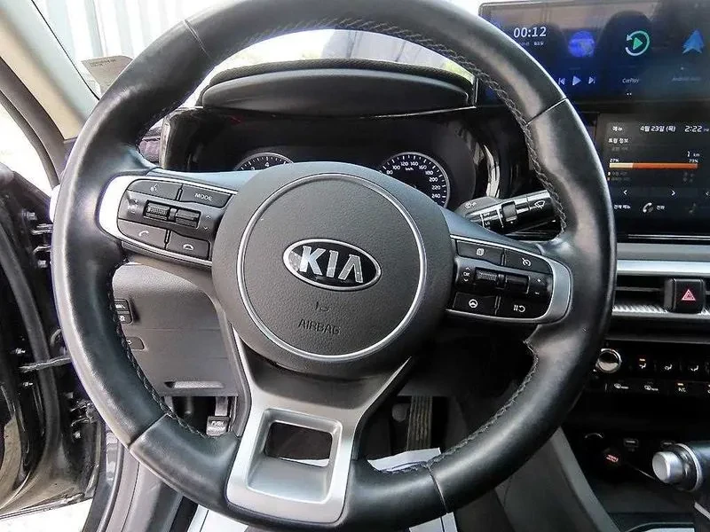 Kia K5 2.0 Lpi Standard, снимка 8 - Автомобили и джипове - 55739520