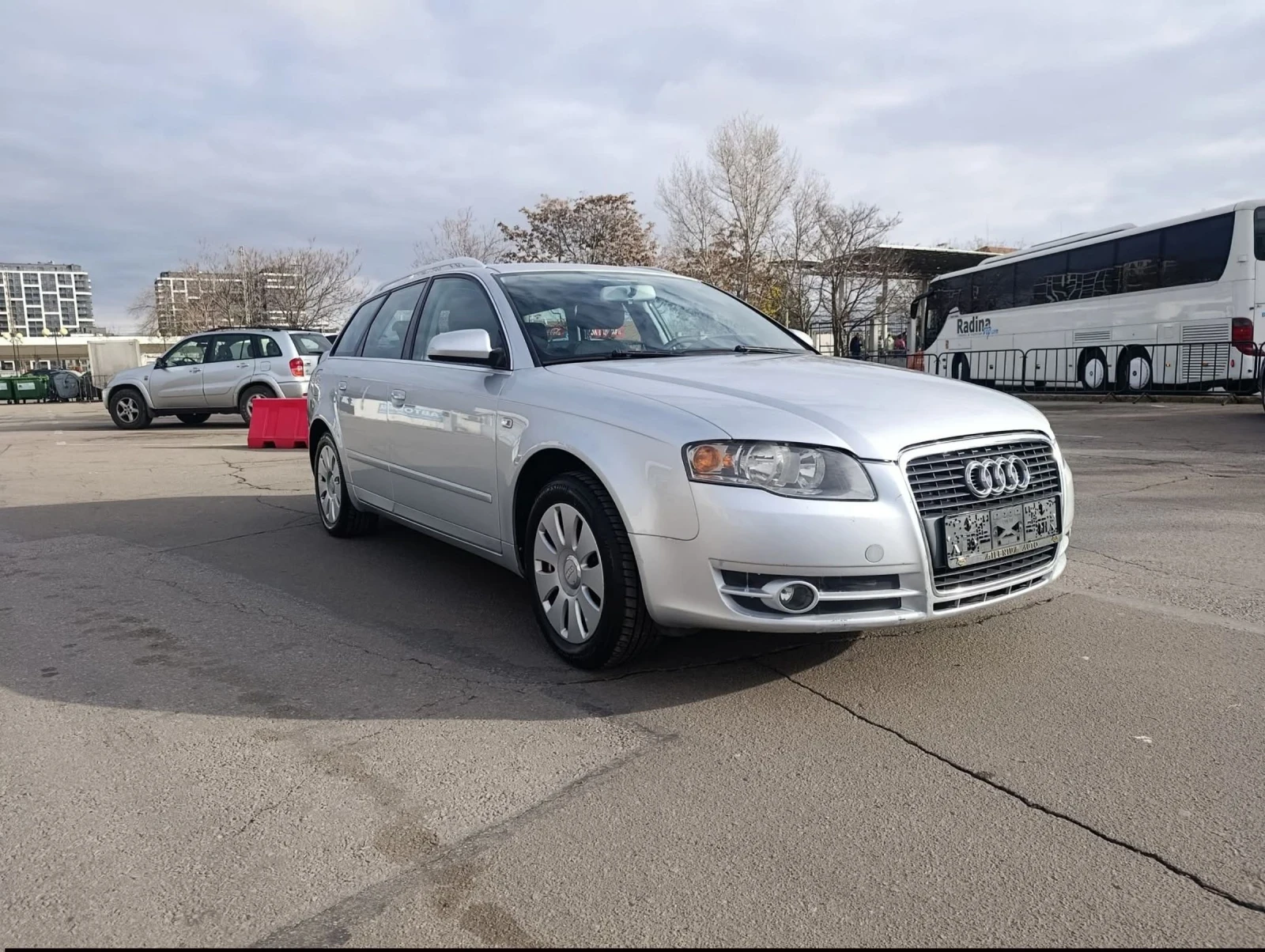 Audi A4, снимка 1