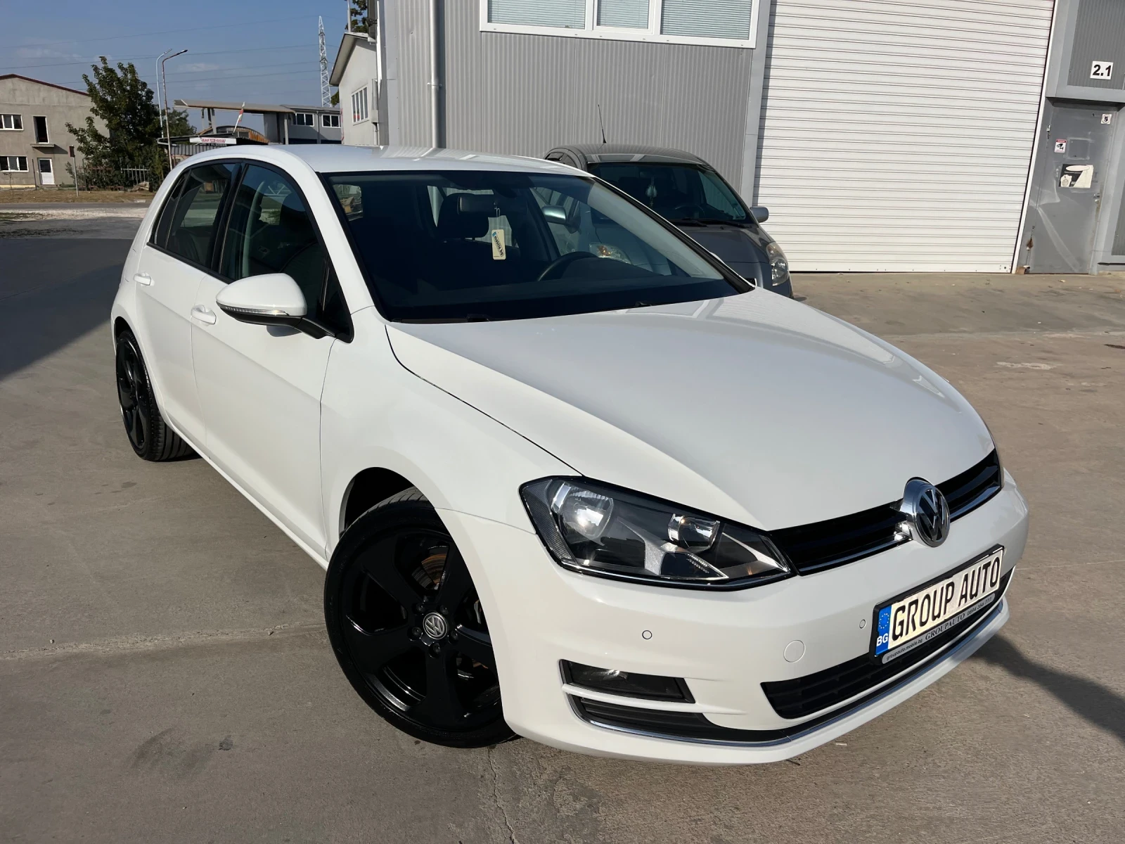 VW Golf 2, 0TDI-150к.с/F1/АВТОМАТИК/НАВИГАЦИЯ/КАТО НОВ!!! - [1] 