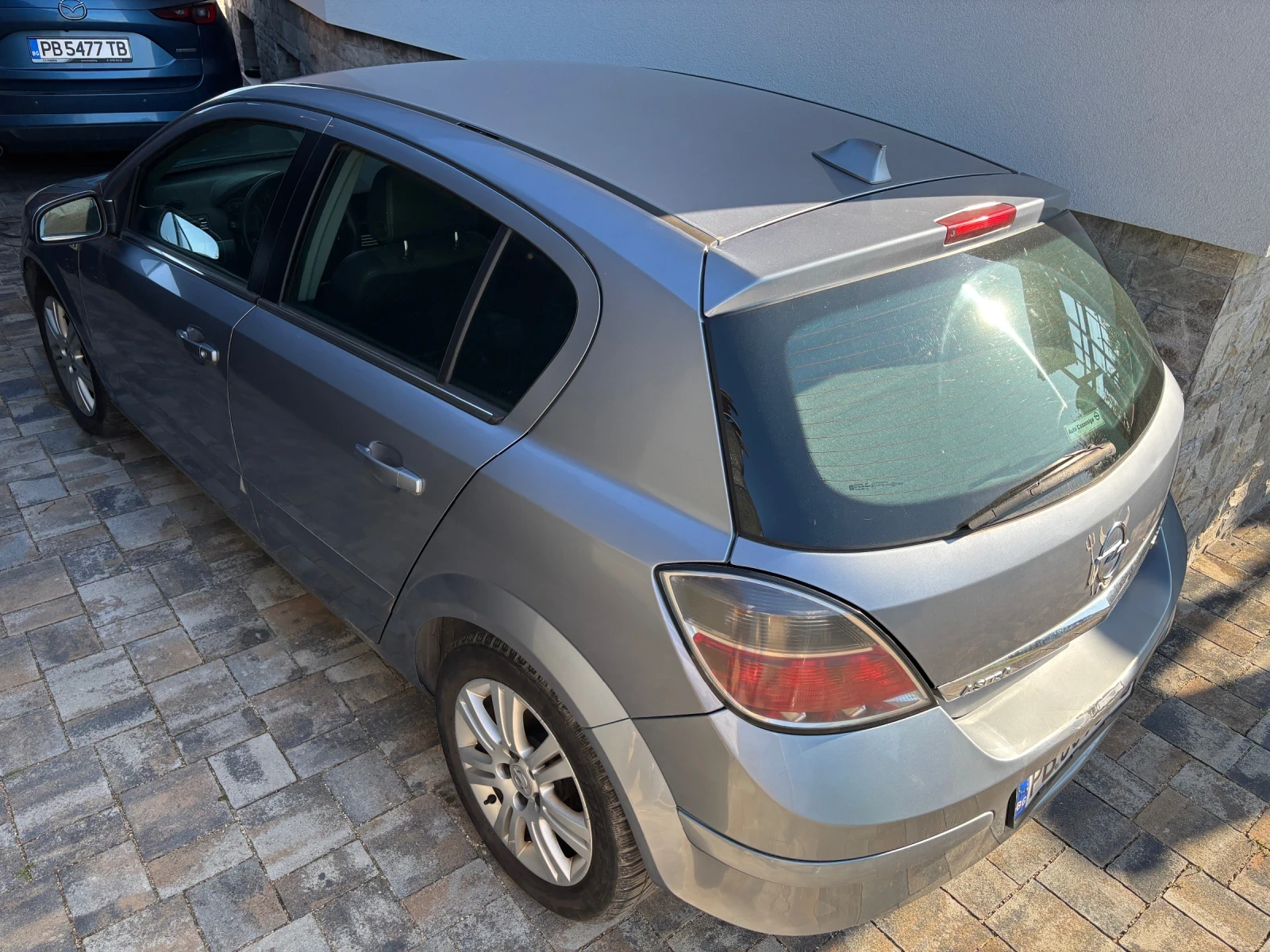 Opel Astra 1.7 CDTI Facelift 125hp - изображение 3