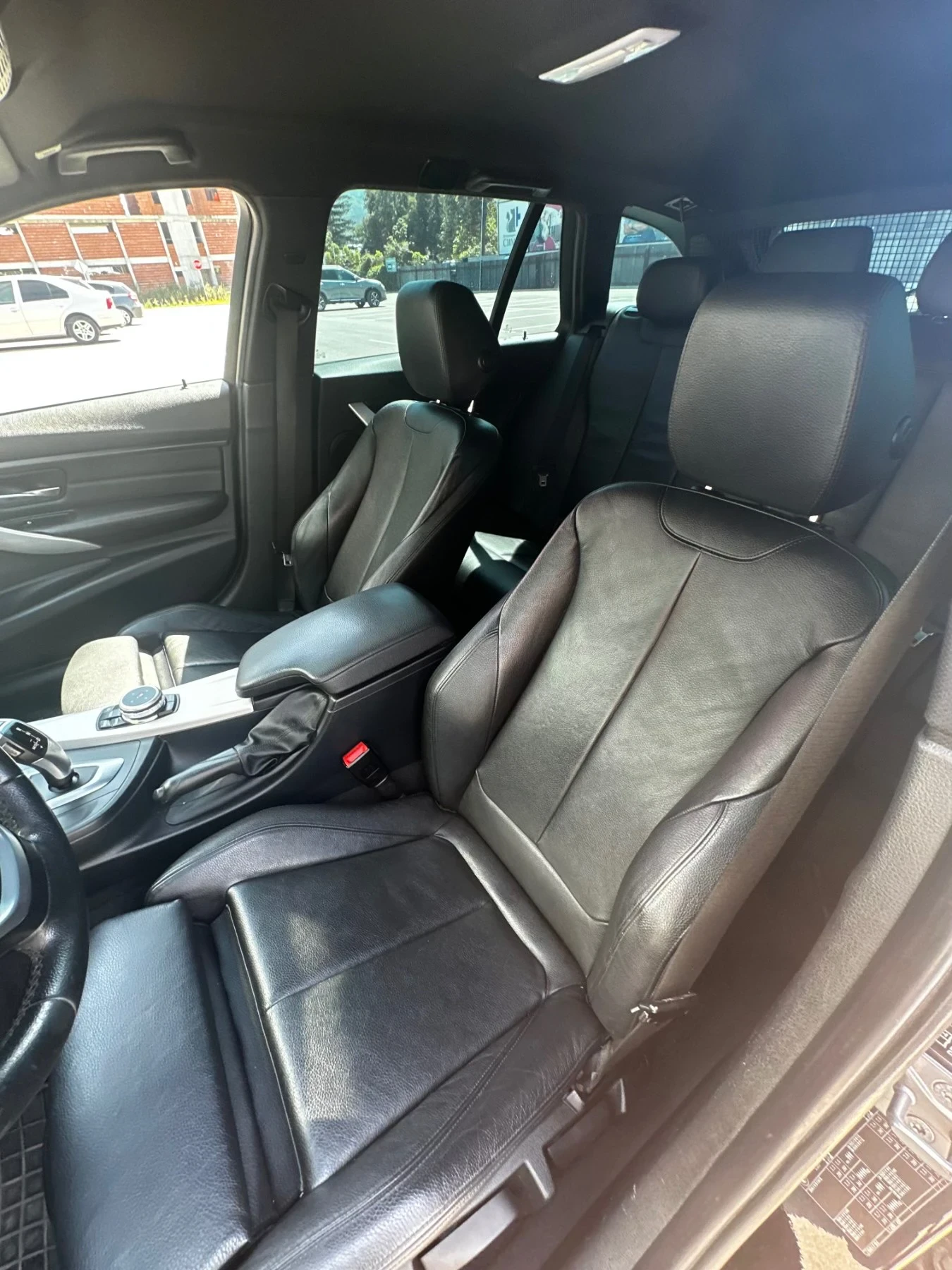 BMW 320 D* M PACK* Stage 1* 184кс* Automat* EURO5B* 19 цол - изображение 10