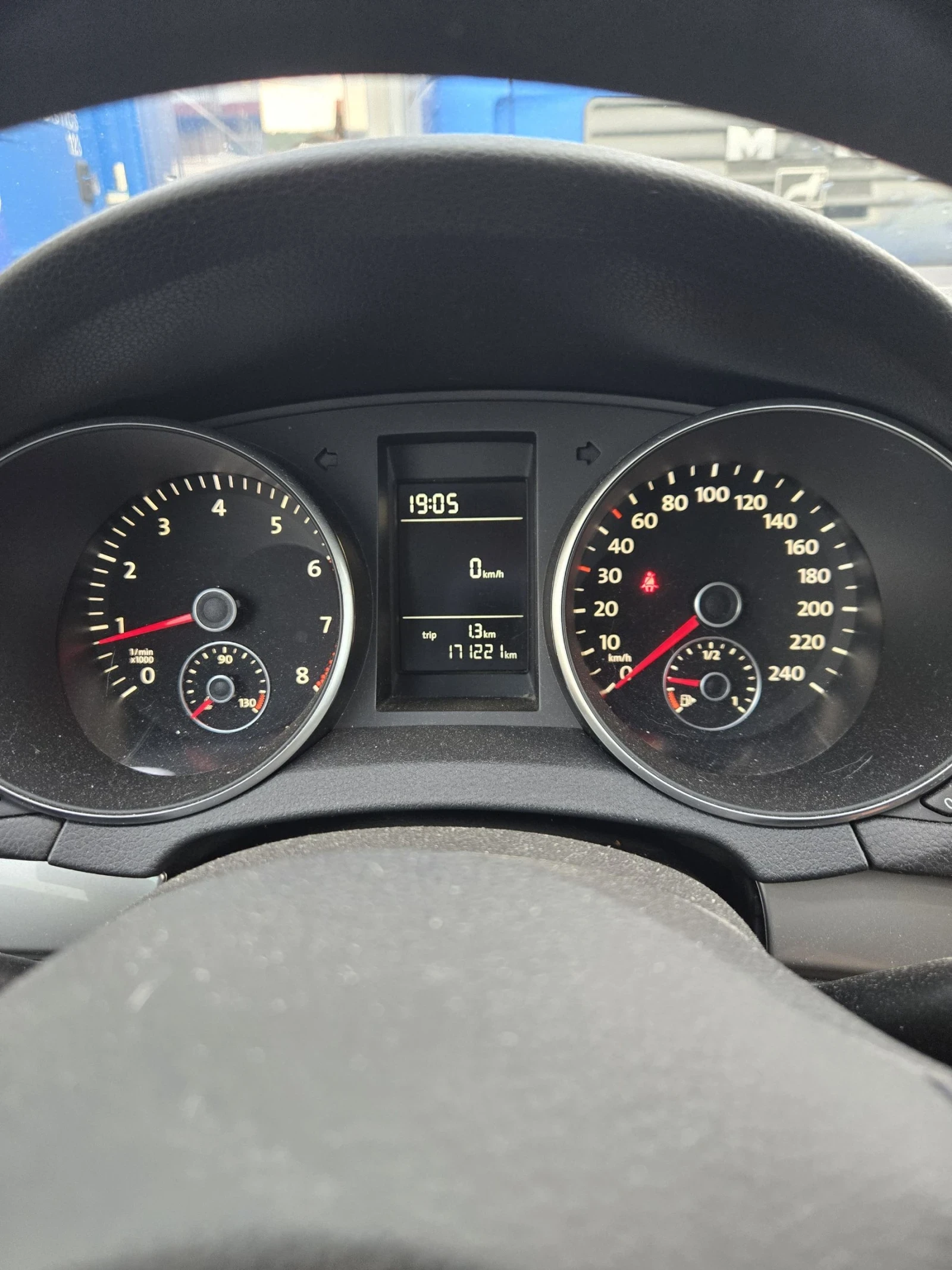 VW Golf 1.4 бензин на реални 171000км. - изображение 10