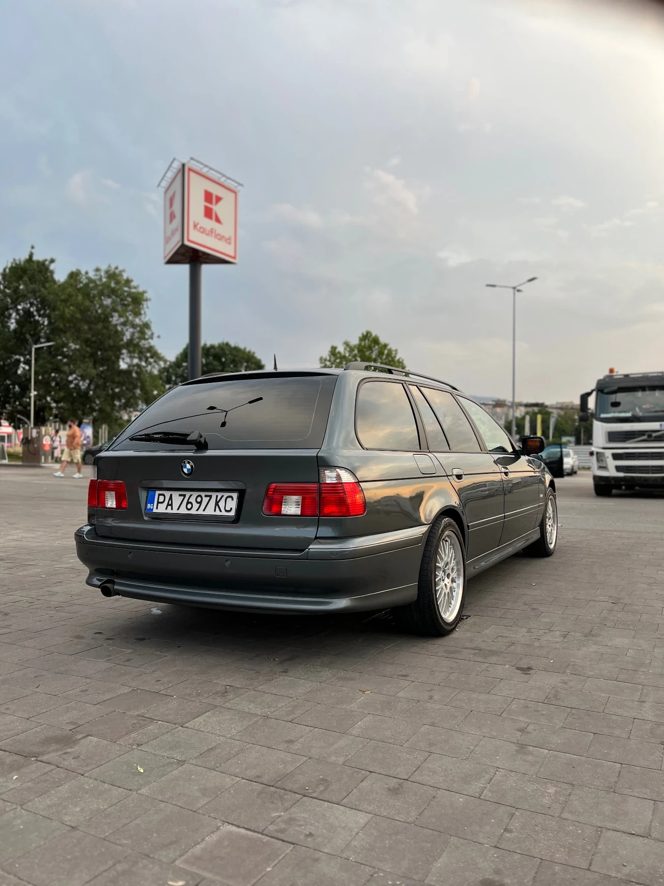 BMW 525  - изображение 5