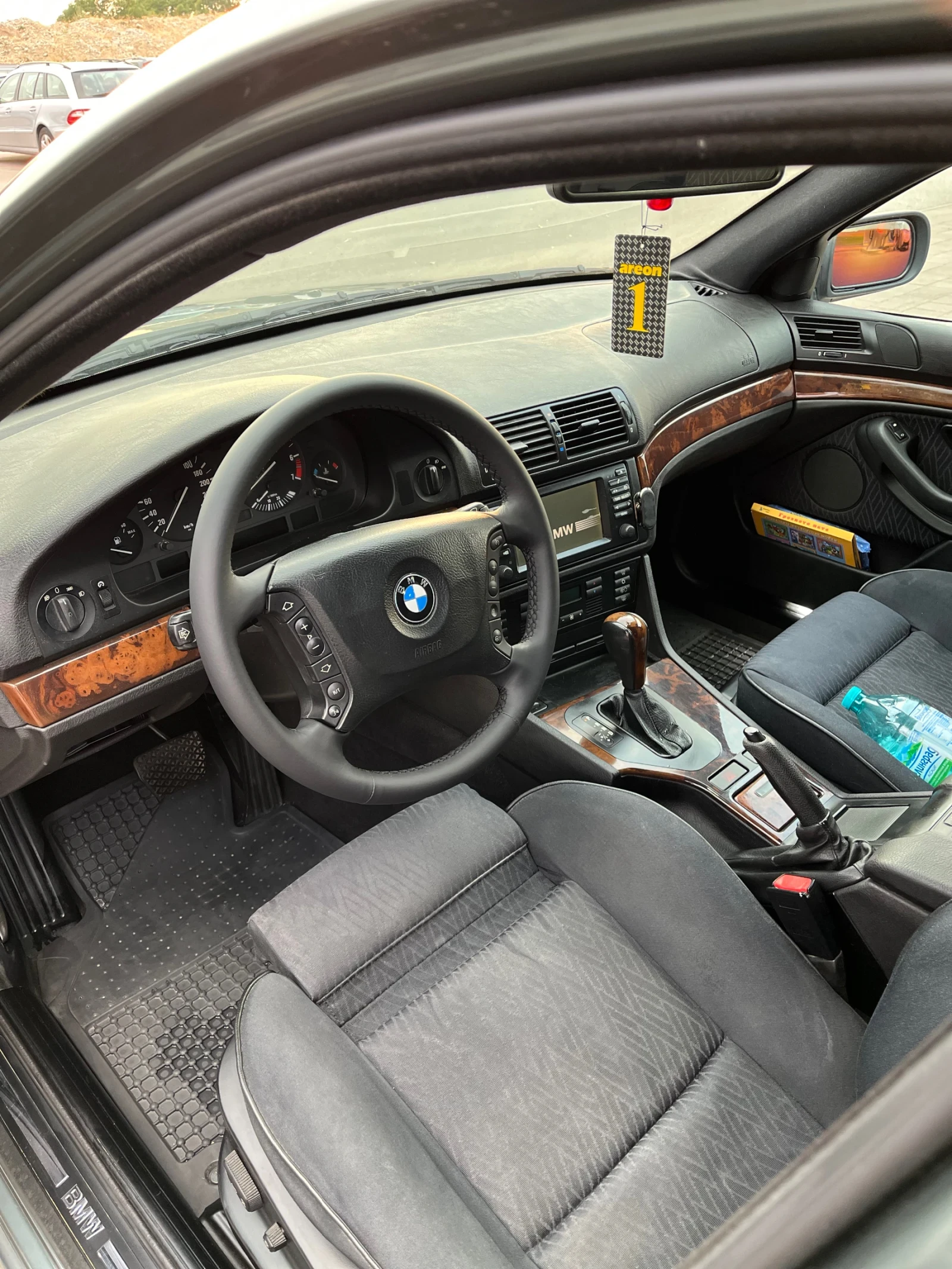 BMW 525  - изображение 8