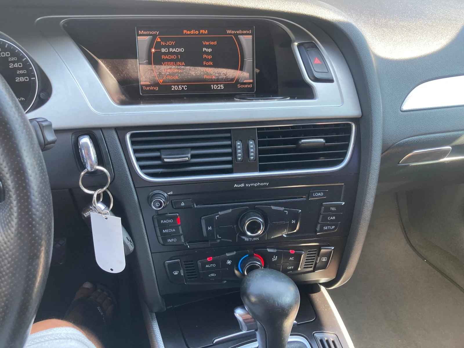 Audi A4   120 ХИЛ.... - изображение 10