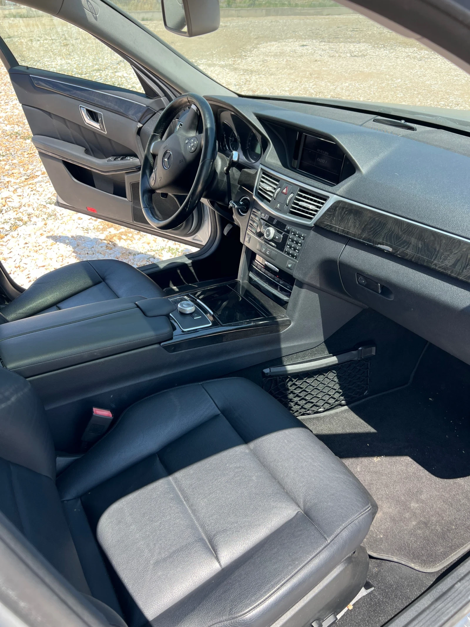 Mercedes-Benz E 350 AVANGARDE/231кс/ЛЮК/МЪРТВА ТОЧКА/LINE ASSIT - изображение 9